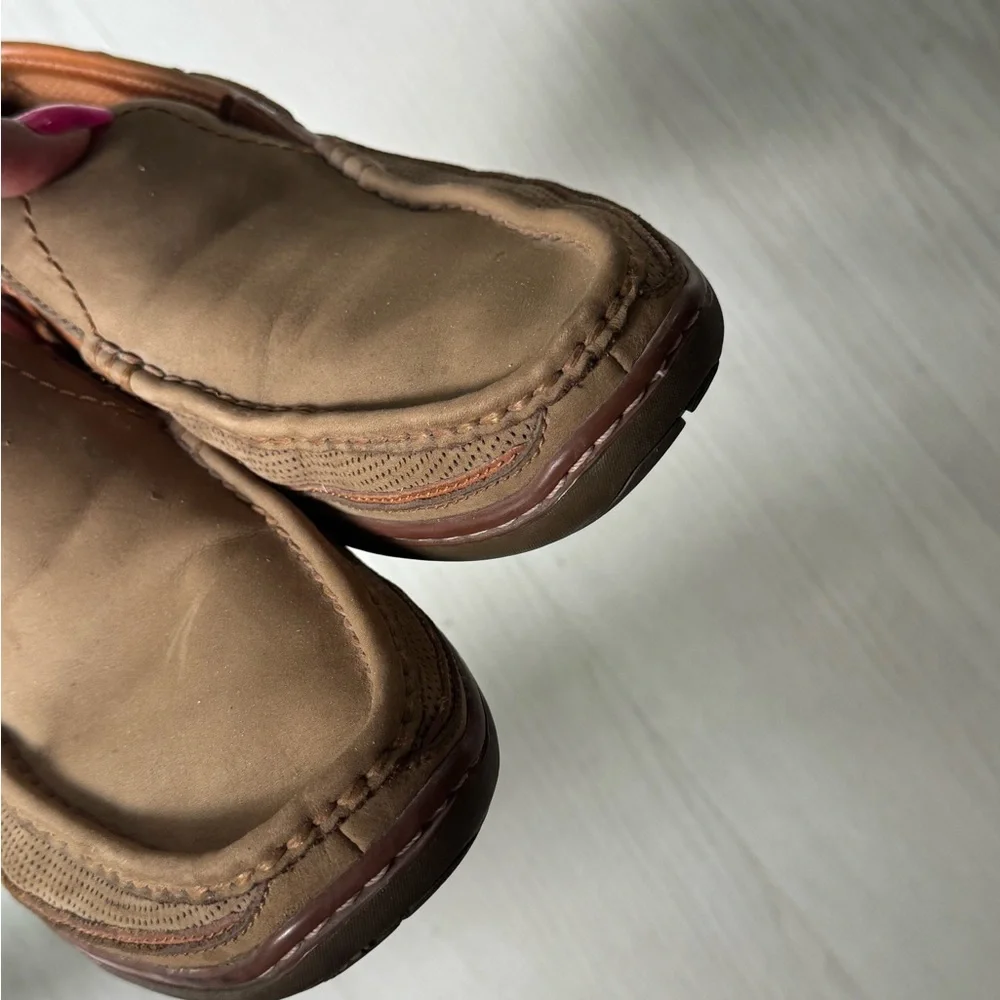 Tommy Bahama Slip On Loafers Shoes Suede Leather Tan Boat Deck Sz 12 - Picture 9 of 10